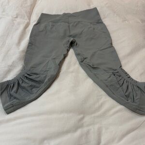 Lululemon Athletica pale sage Capri Leggings
